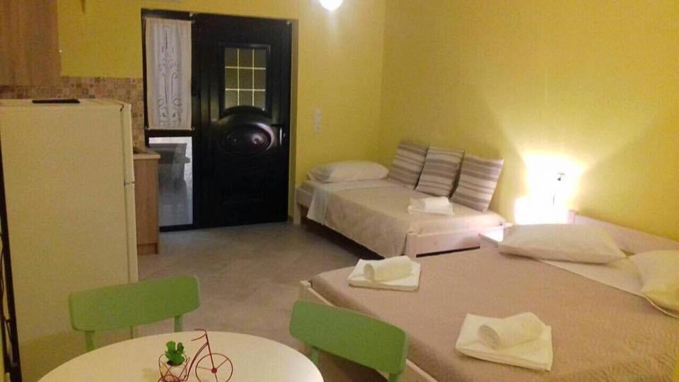 Cleopatra Rooms Нікіана Екстер'єр фото